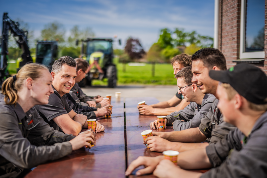 Kom werken bij het team van De Kruyf Mechanisatie B.V.